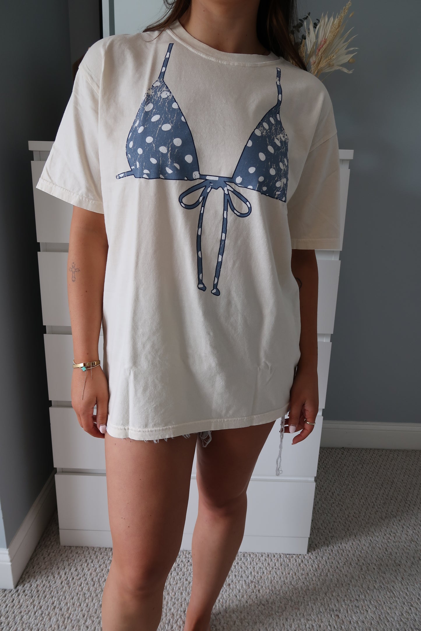 Beach Bum Bikini Tee - Ivory