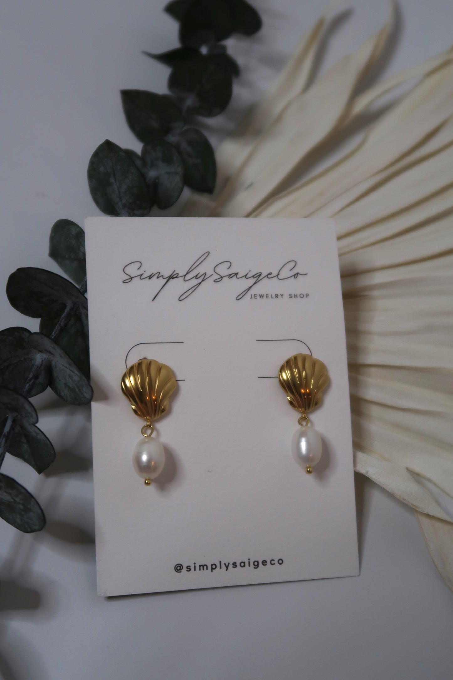 Seashell Pearl Stud Drops - 18k Gold Plated