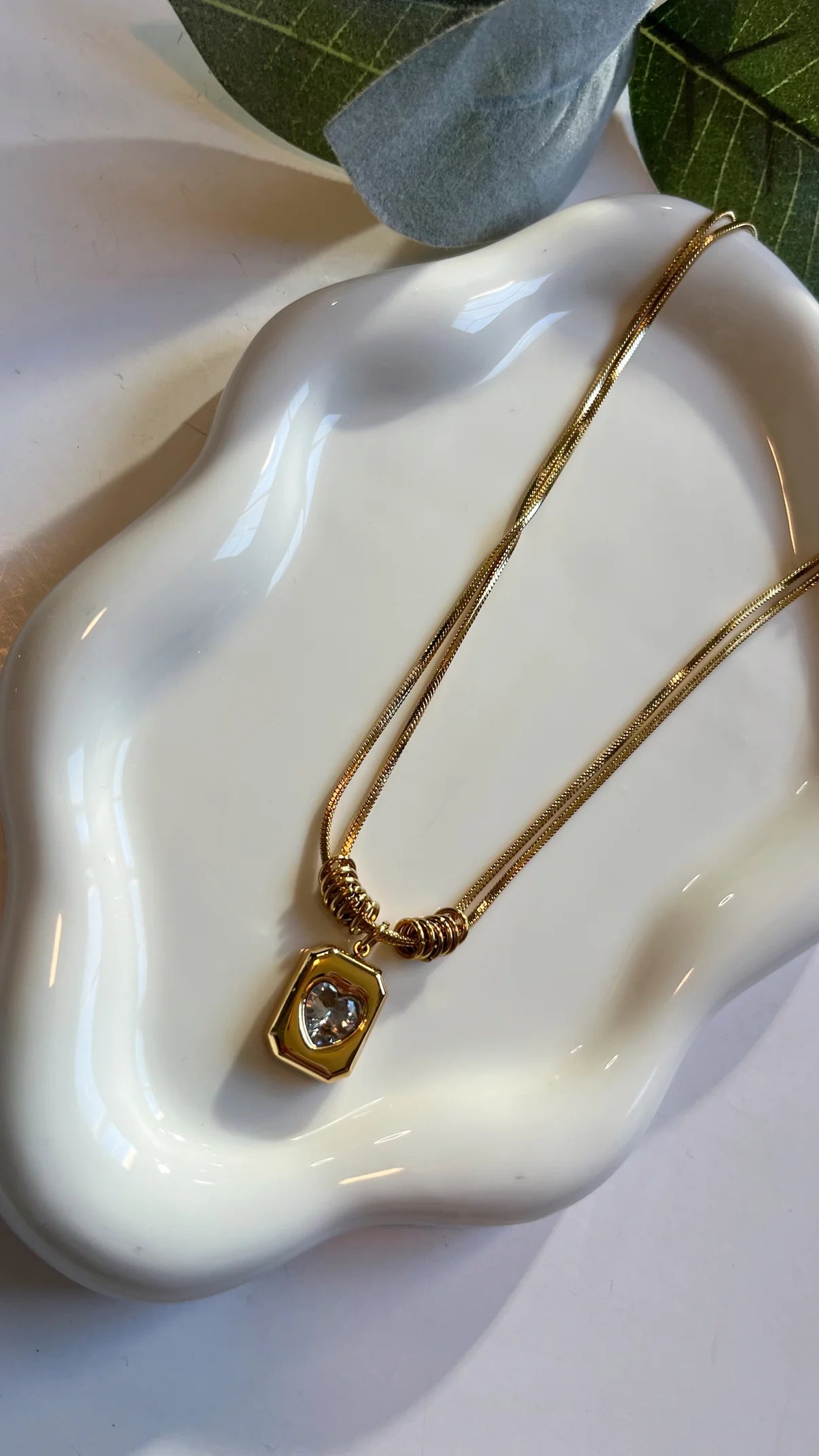 Rectangle Heart Pendant Gold Necklace