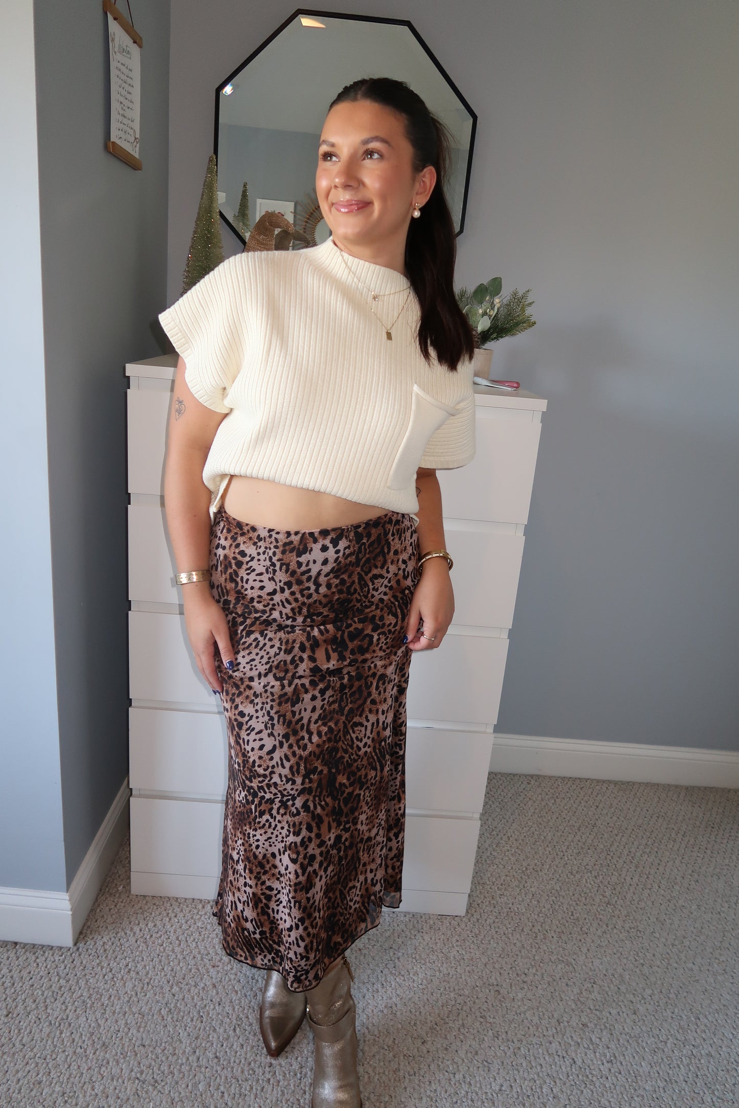 Good Graces Leopard Midi Skirt