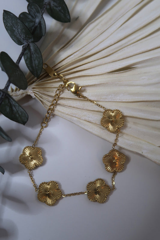 Flower Lover Bracelet - 18k Gold Plated